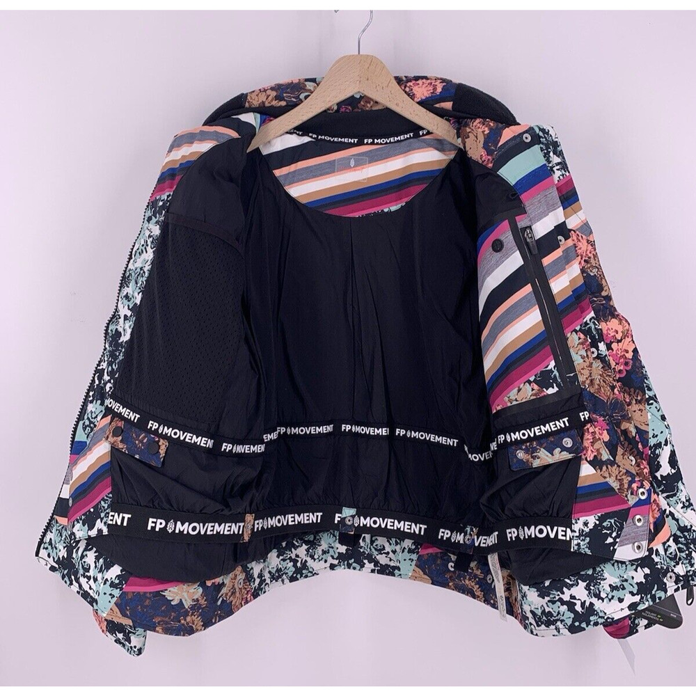 NEW Free People FP Movement Bunny Slope Printed Puffer Jacket Size XS - Picture 5 of 16
